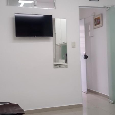 Suite Estudio Office No Coracao Do Gonzaga Em Santos Екстер'єр фото